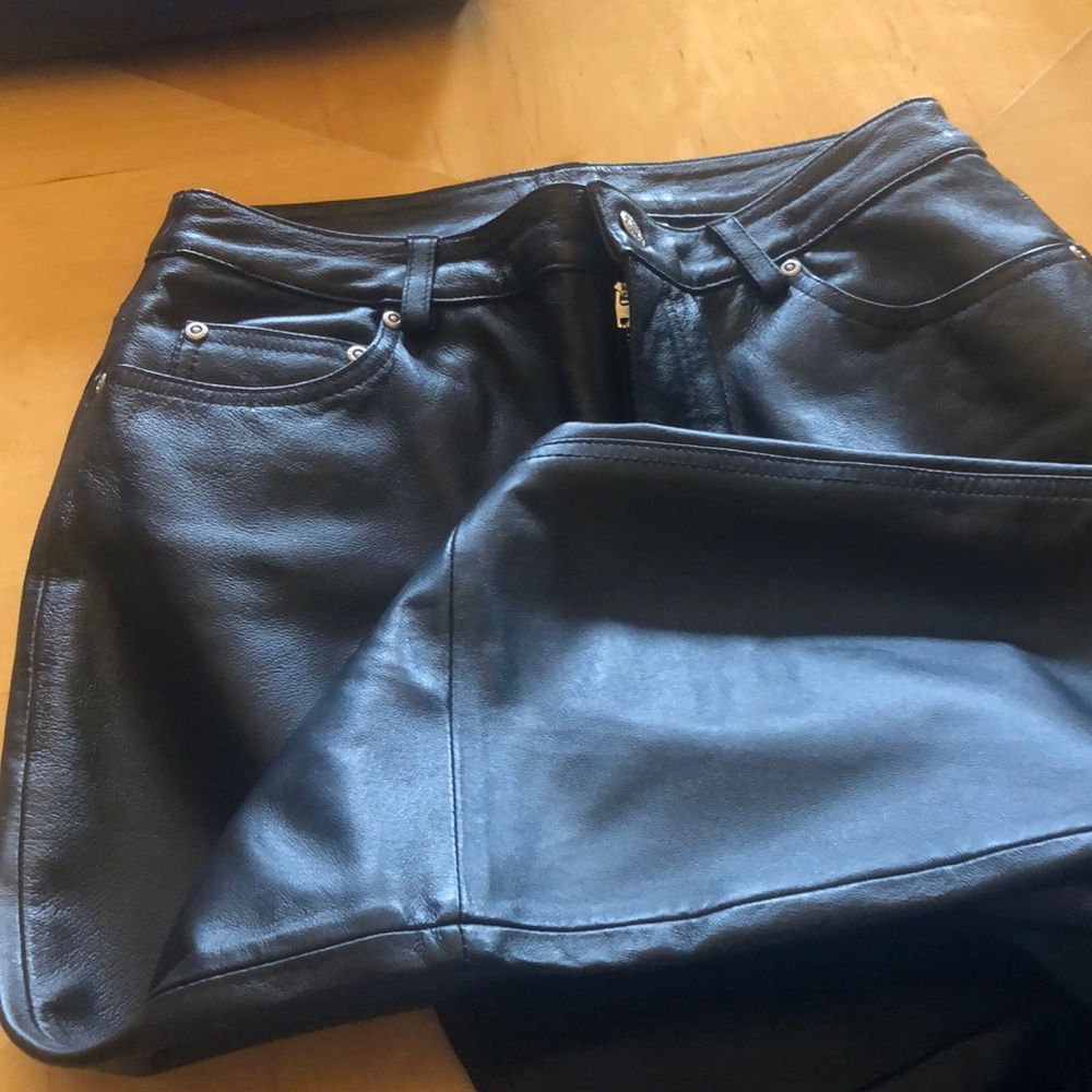 Genuine leather pants. Black. Fully lined.